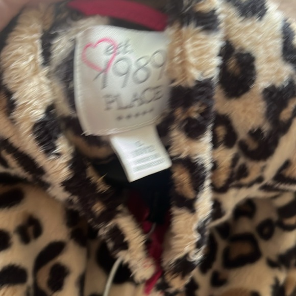 Leopard full length fleece zip-up - Picture 2 of 2